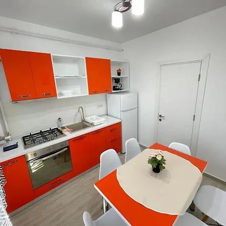 Lory Mamaia Nord * 那沃达利